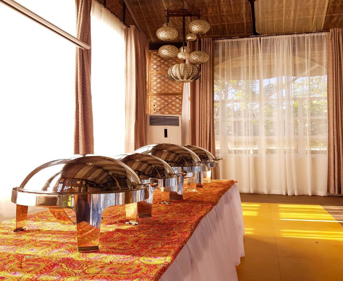 Casa Victoria Resort And Restaurant Pagudpud Εξωτερικό φωτογραφία